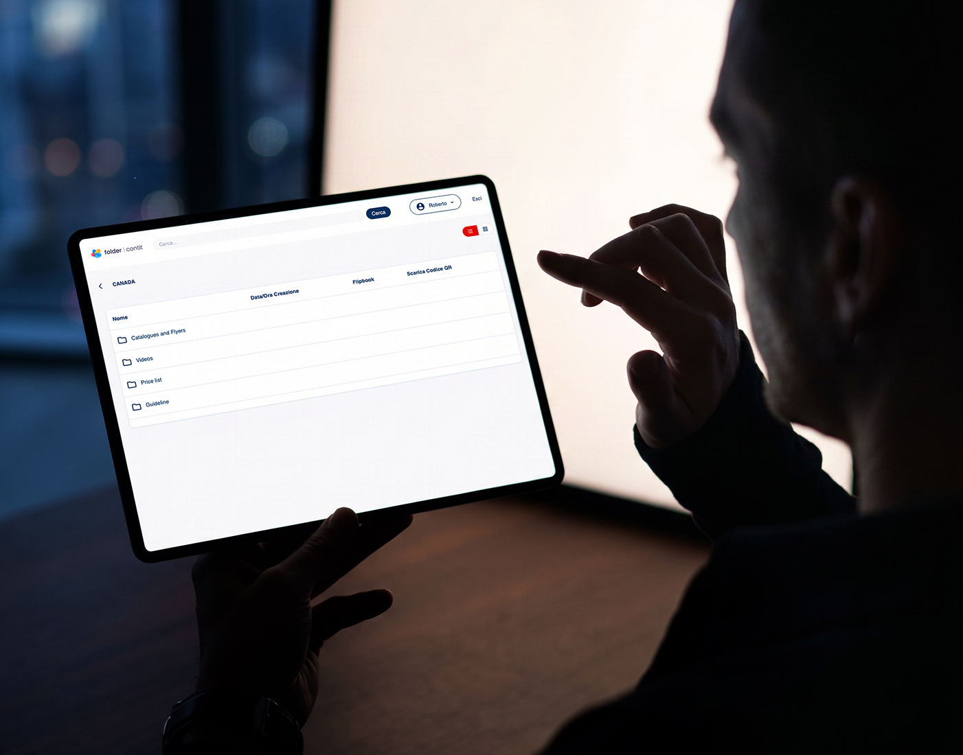 Mockup Folder 2